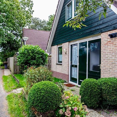 Bungalow 40 Op Recreatiepark De Wielen سينت مارتن المظهر الخارجي الصورة