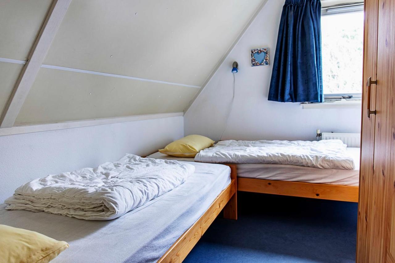 Bungalow 40 Op Recreatiepark De Wielen سينت مارتن المظهر الخارجي الصورة