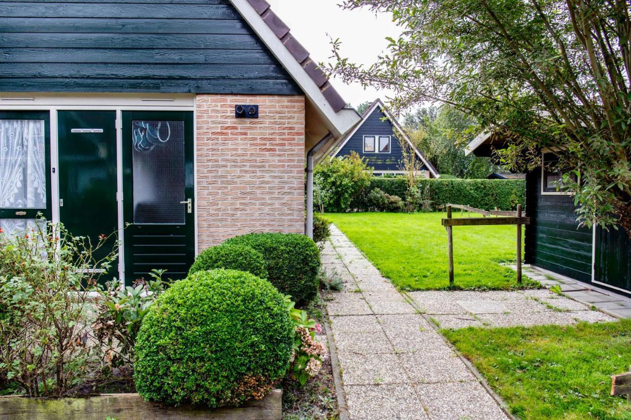 Bungalow 40 Op Recreatiepark De Wielen سينت مارتن المظهر الخارجي الصورة