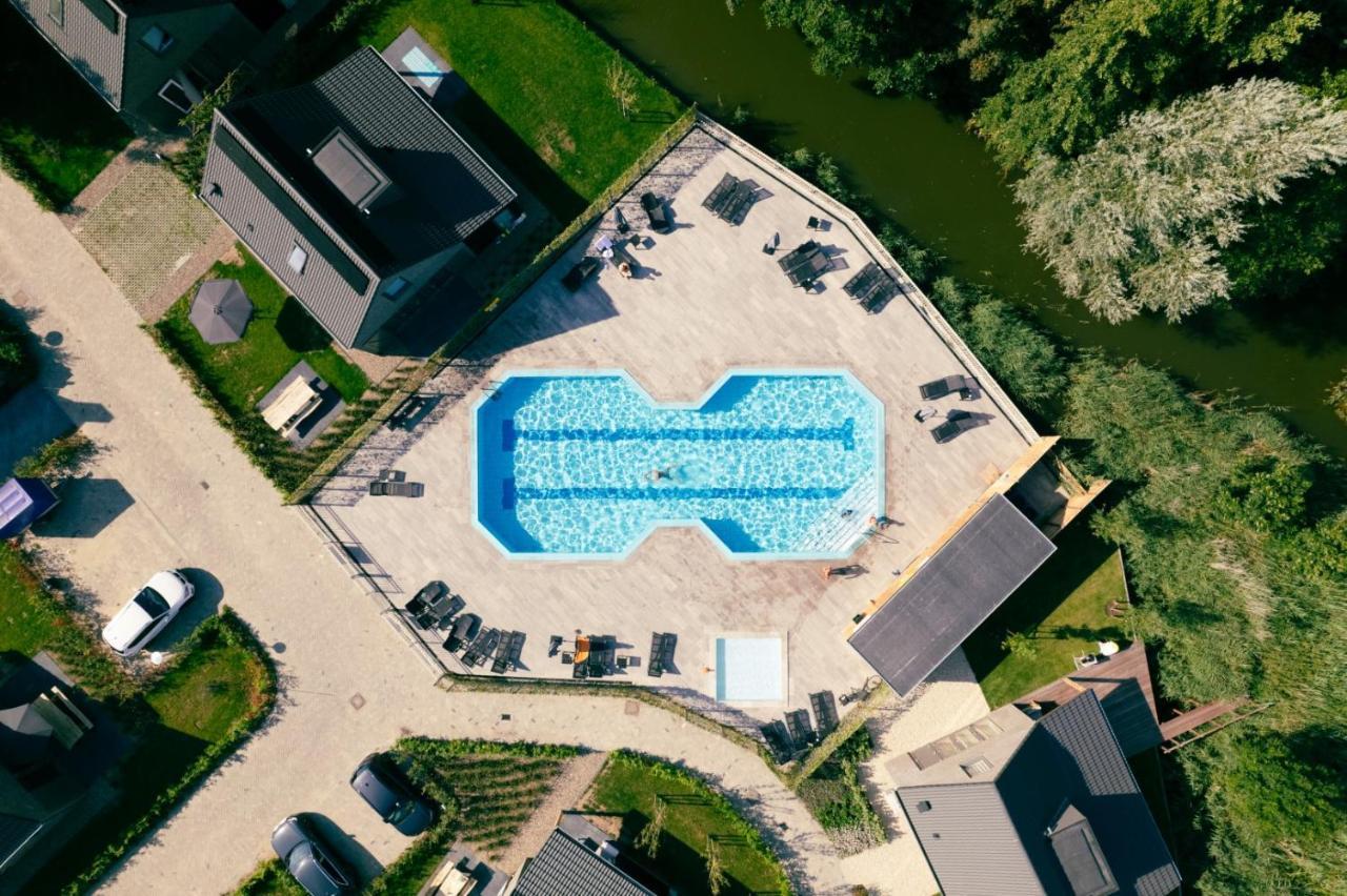 Bungalow 40 Op Recreatiepark De Wielen سينت مارتن المظهر الخارجي الصورة
